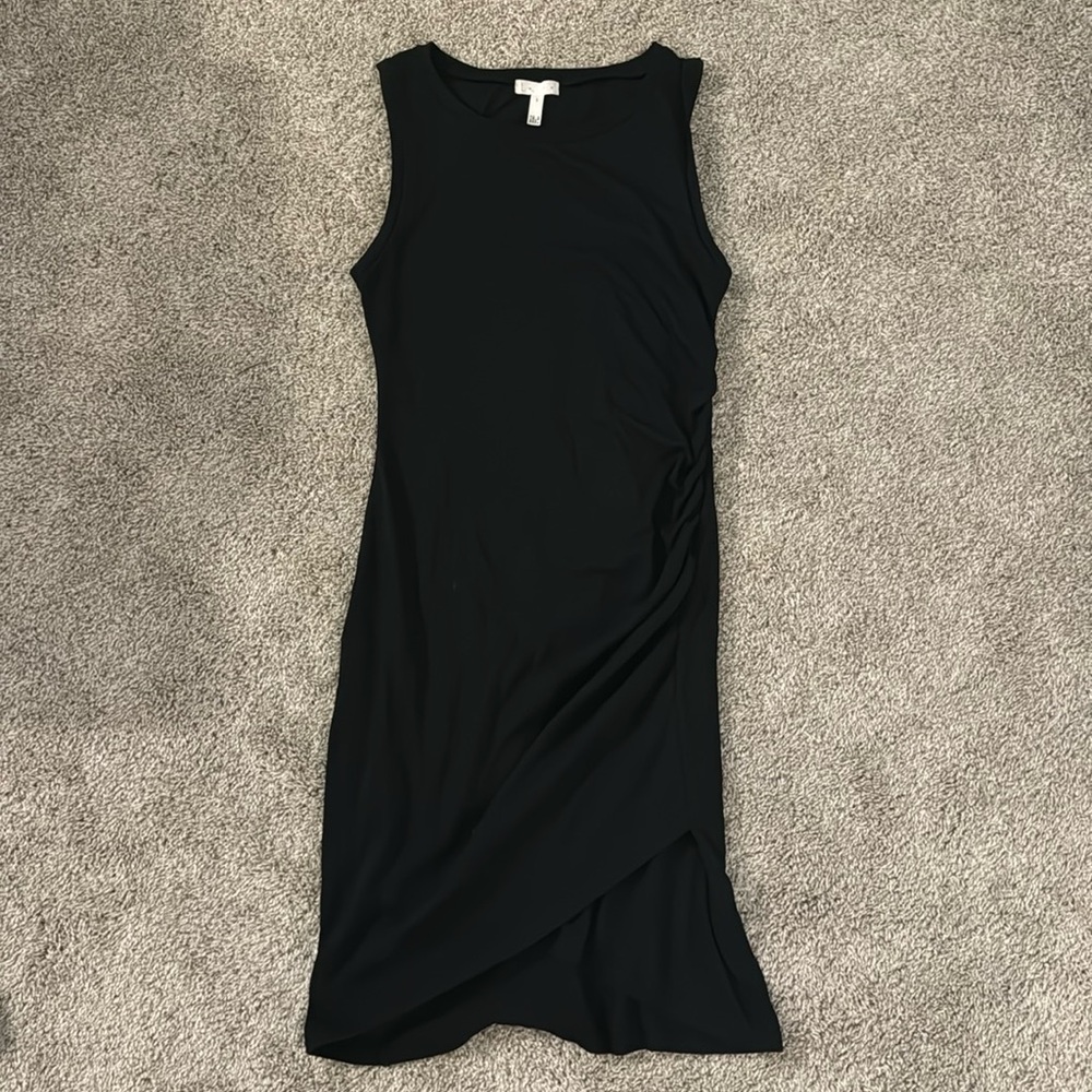 Leith black dress. Size small. EUC. I'm 5'2" and it hits right above my knees